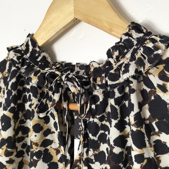 SANCTUARY Ruffle Collar Animal Print  Blouse Size S - Picture 5 of 9